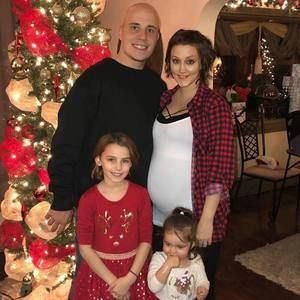 Meet your Posher, Miccah